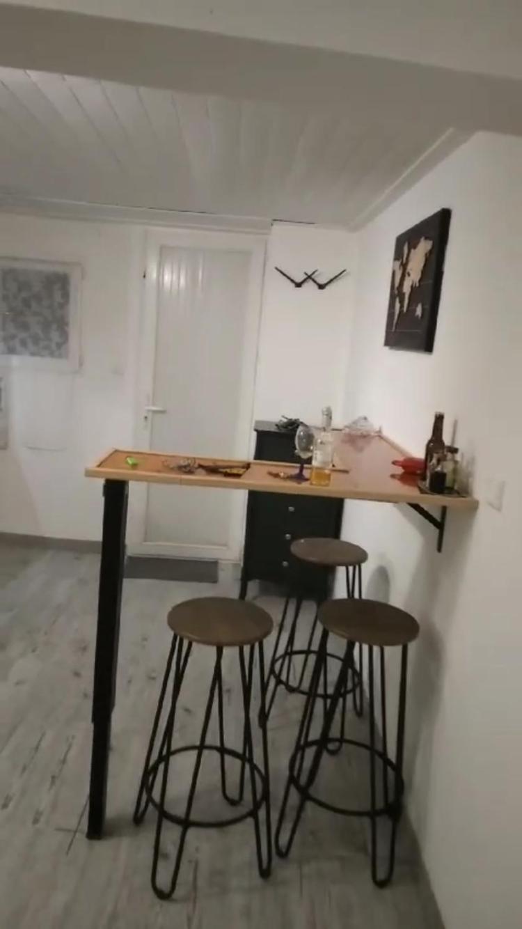 Studio Agreable Et Paisible Aubagne Exterior foto